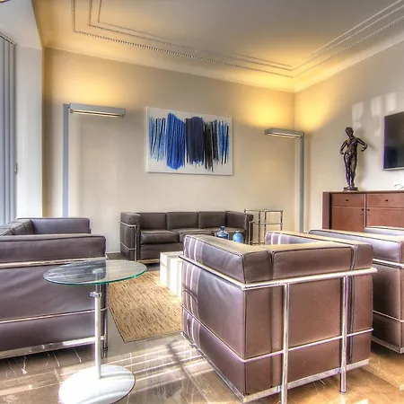 Apartment Large 3 Bedrooms - 3 Min From The Palais - Apt N °5m90 Cannes